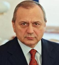 Шаккум     Мартин Люцианович
