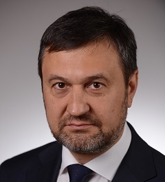 Сухарев  Игорь  Николаевич